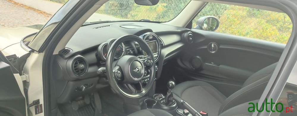 2016' MINI One photo #5