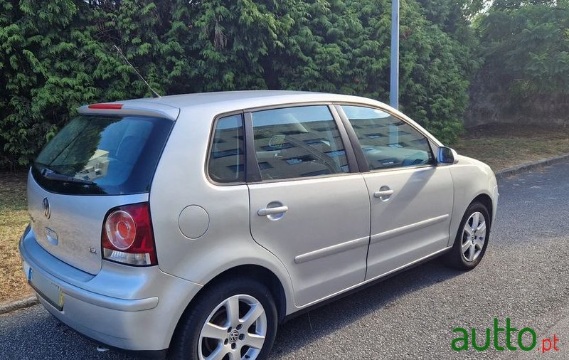 2005' Volkswagen Polo 1.2 Confortline photo #5