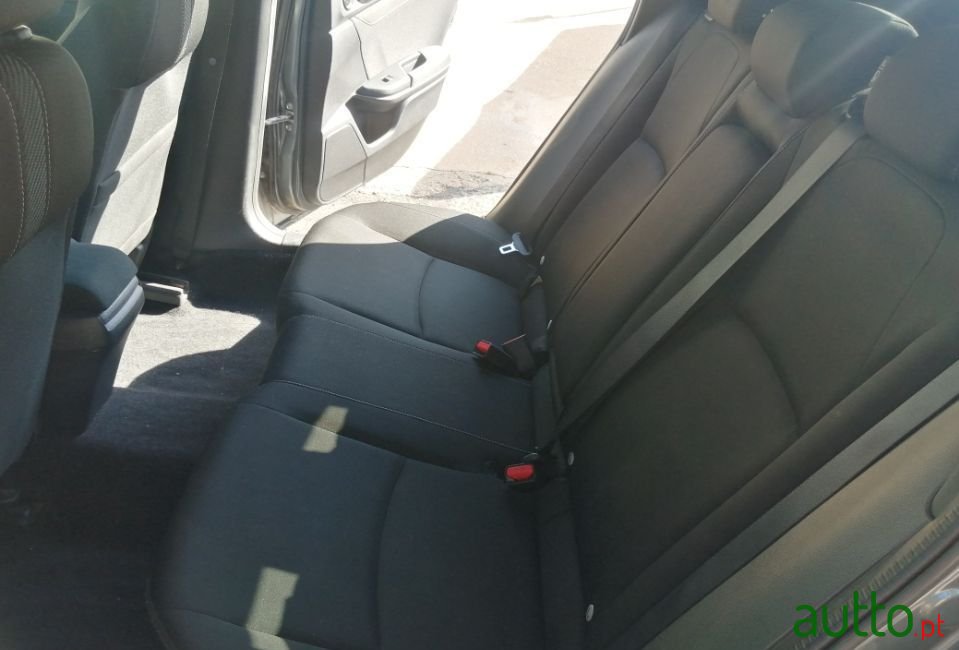 2018' Honda Civic photo #4