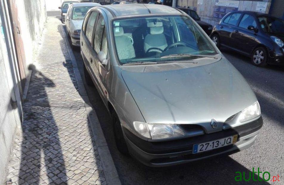 1998' Renault Scenic Megane photo #2