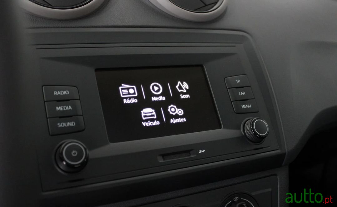 2016' SEAT Ibiza photo #4