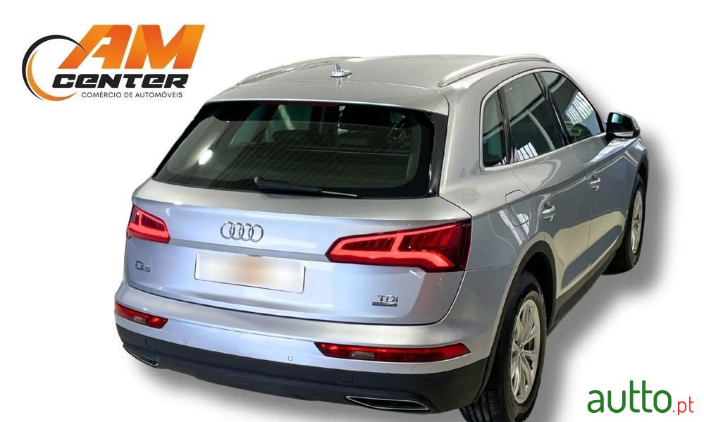 2018' Audi Q5 Sportback photo #3