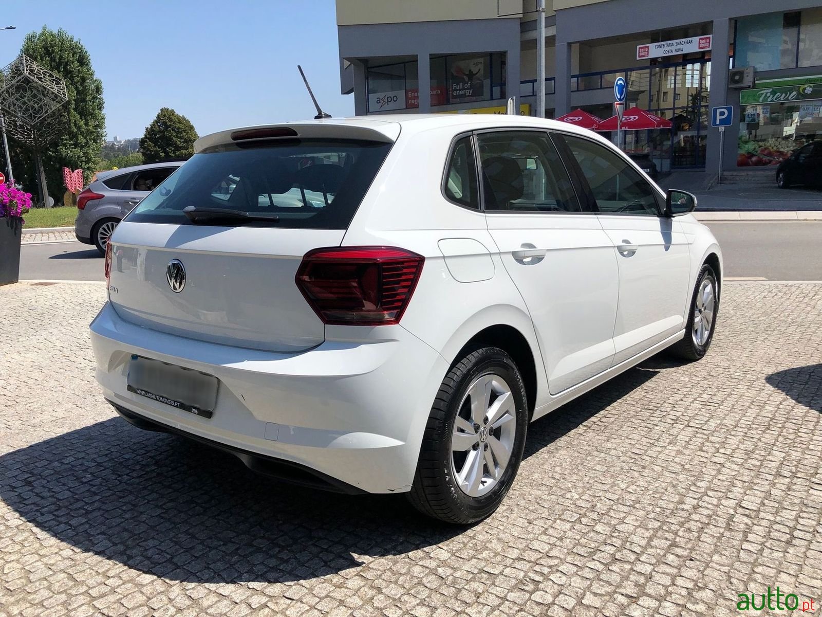 2018' Volkswagen Polo photo #6