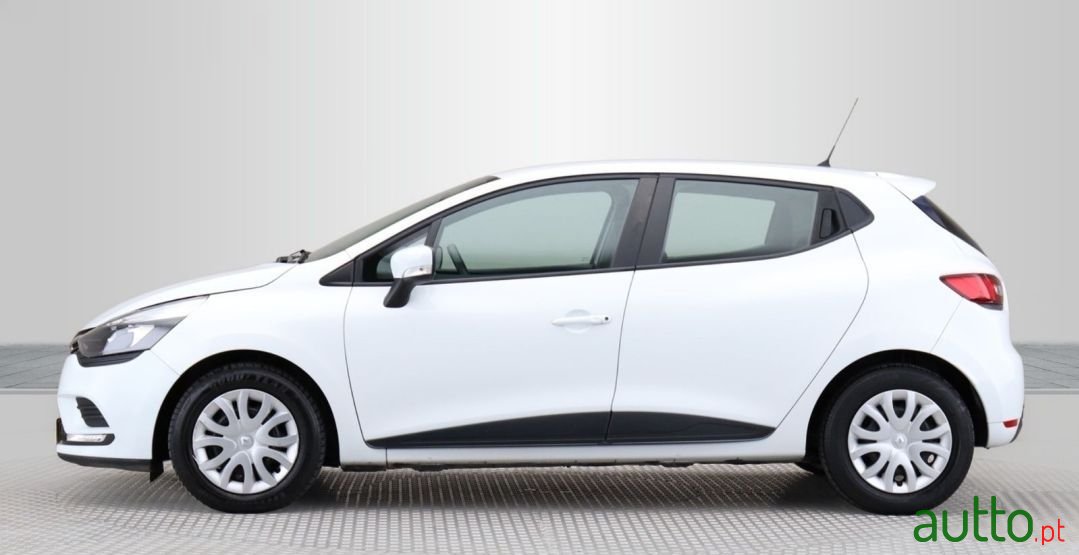 2018' Renault Clio photo #2