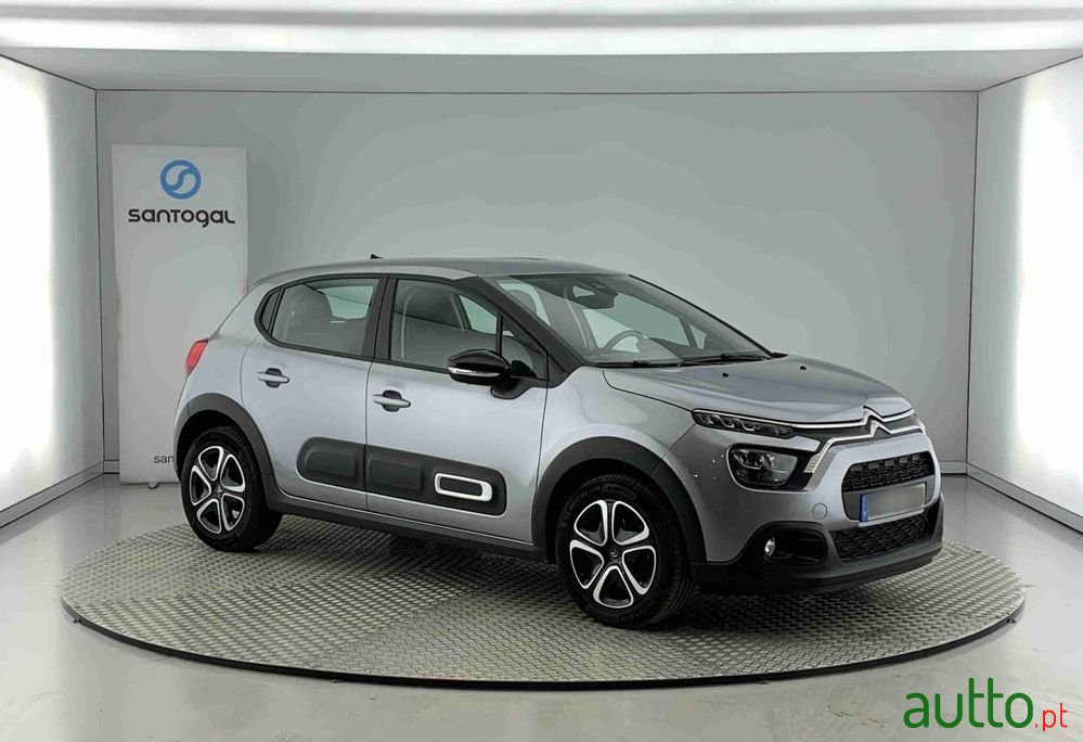 2024' Citroen C3 1.2 Puretech Plus photo #1