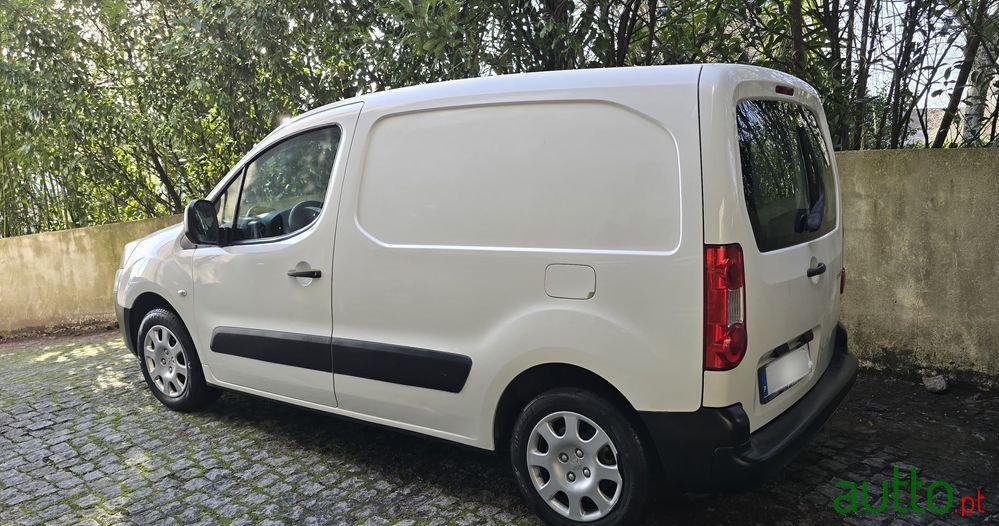 2008' Peugeot Partner 1.6 Hdi Confort photo #4