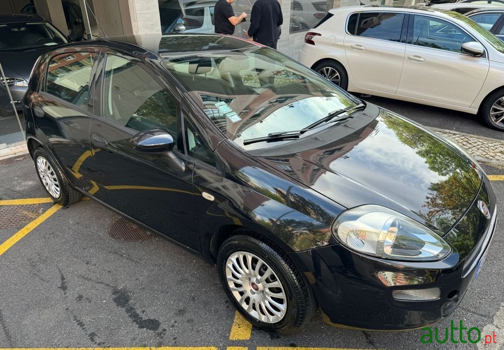 2013' Fiat Punto photo #3