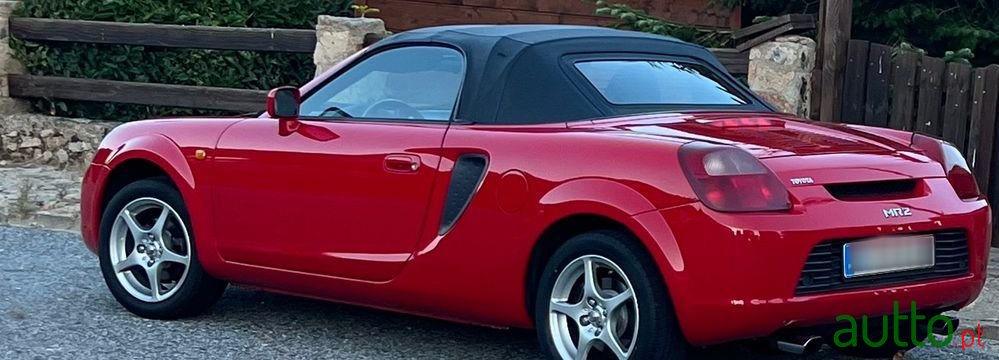 2001' Toyota MR2 photo #4