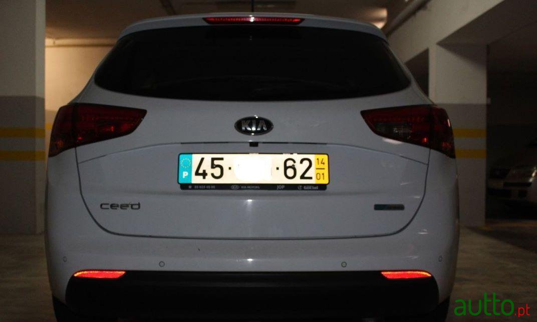 2014' Kia Ceed Sw photo #2