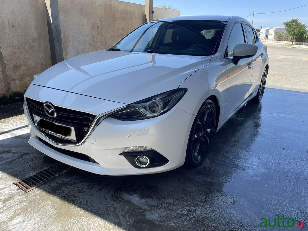 2015' Mazda 3 photo #2