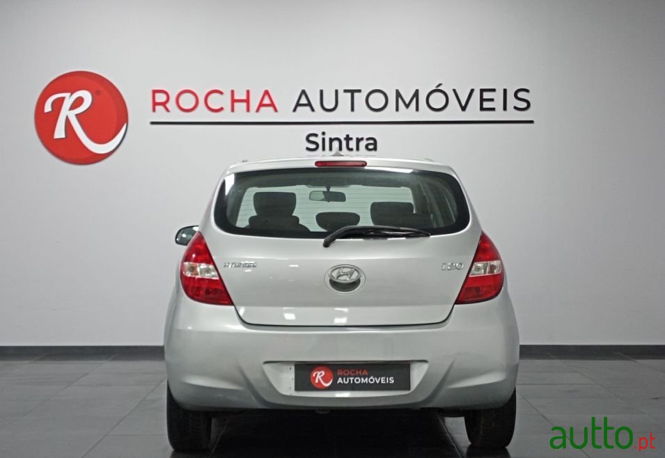 2010' Hyundai i20 photo #4