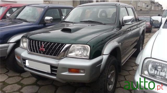 2003' Mitsubishi L 200 photo #1