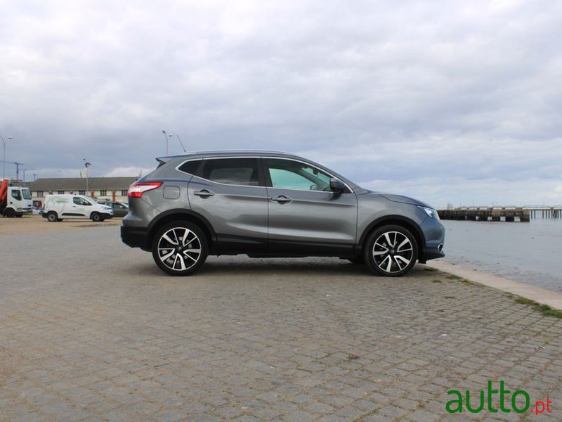 2015' Nissan Qashqai photo #5