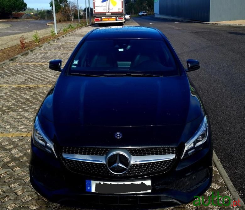 2017' Mercedes-Benz Cla-220 photo #4