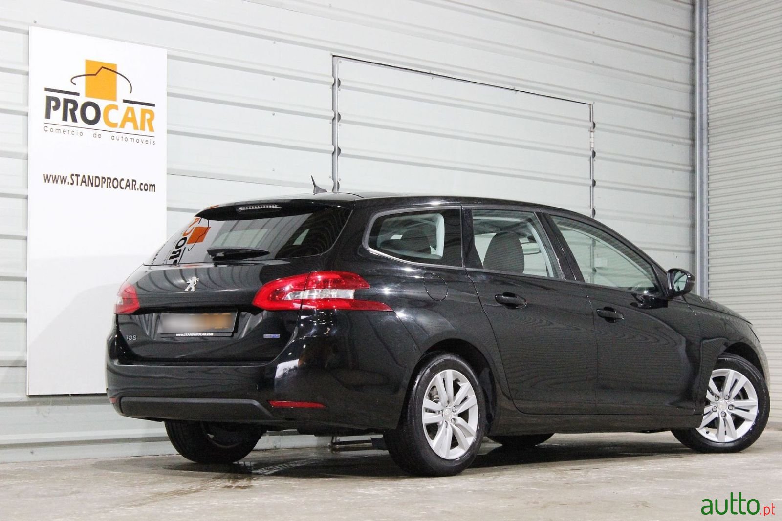 2016' Peugeot 308 Sw photo #2