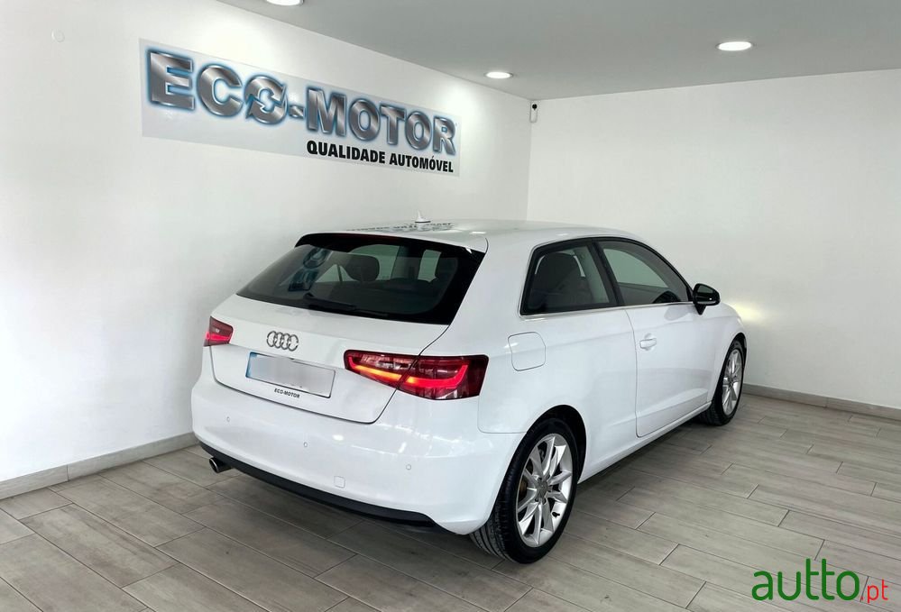 2014' Audi A3 1.6 Tdi Sport photo #2