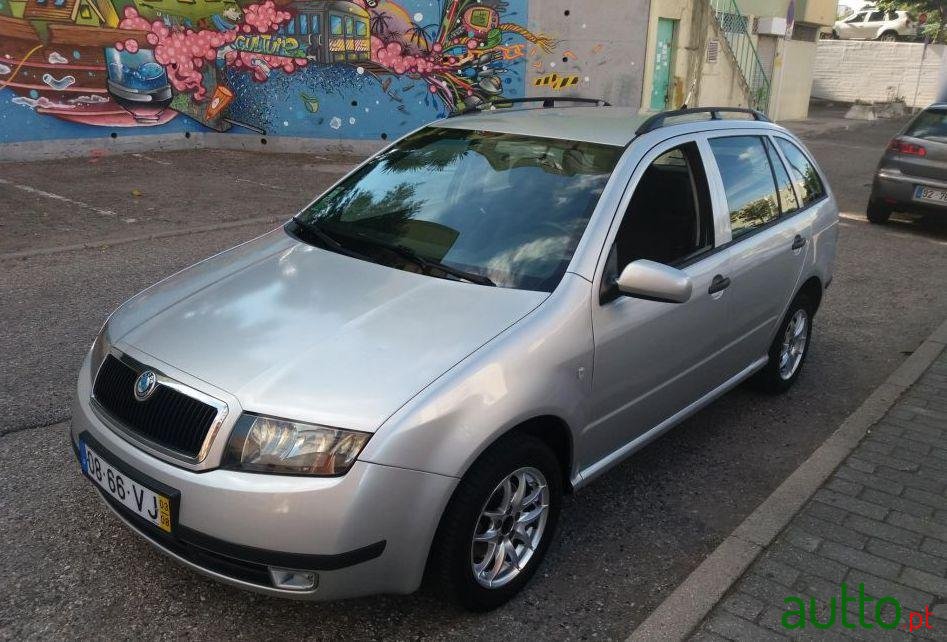 2003' Skoda Fabia Break photo #1