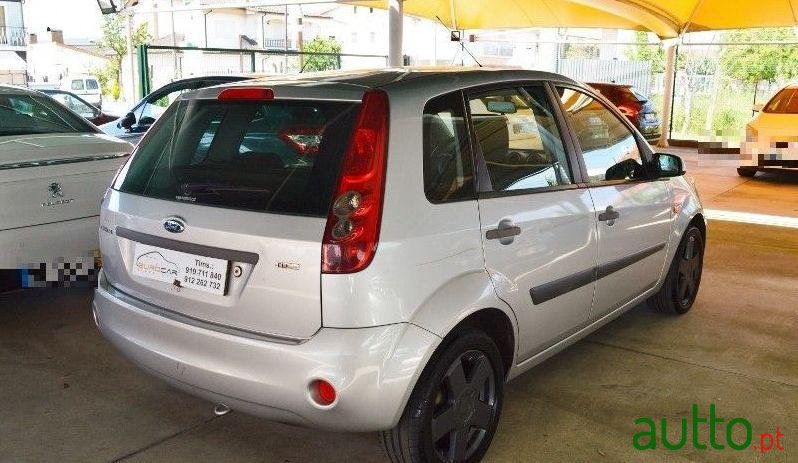 2008' Ford Fiesta 1.4 Tdci Trend photo #2