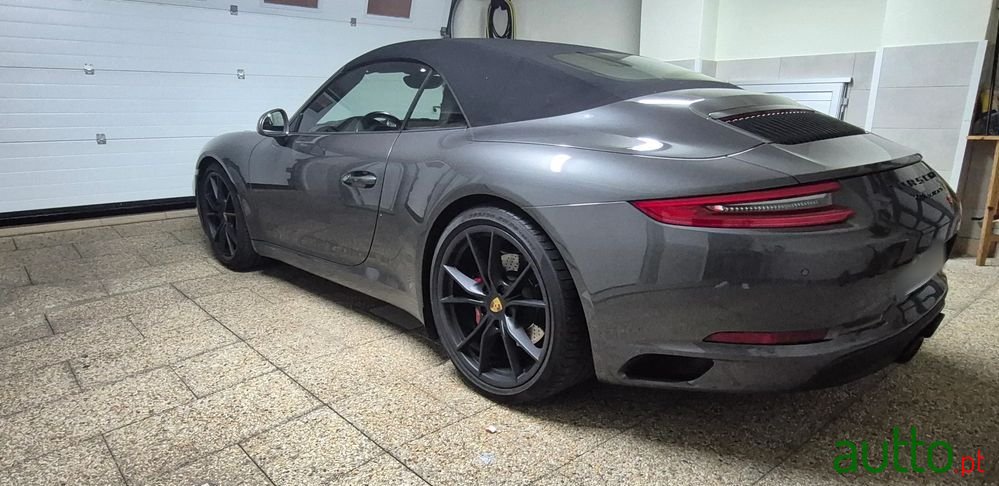 2016' Porsche 911 photo #4