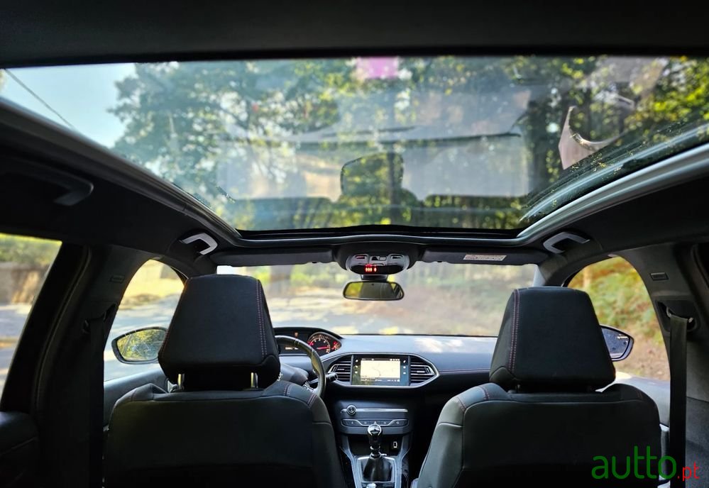 2021' Peugeot 308 1.5 Bluehdi Gt Line photo #1