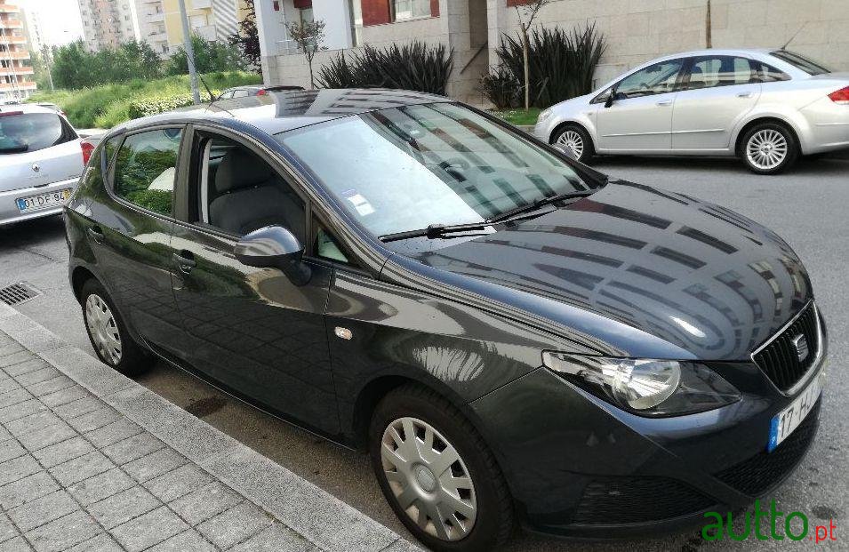 2009' SEAT Ibiza photo #1