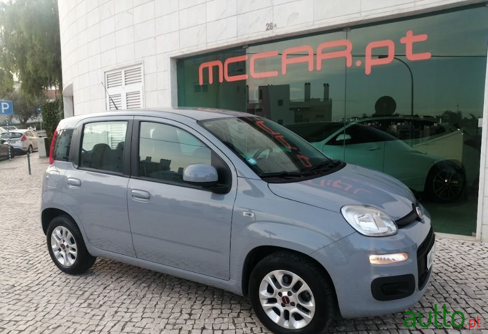 2019' Fiat Panda photo #1