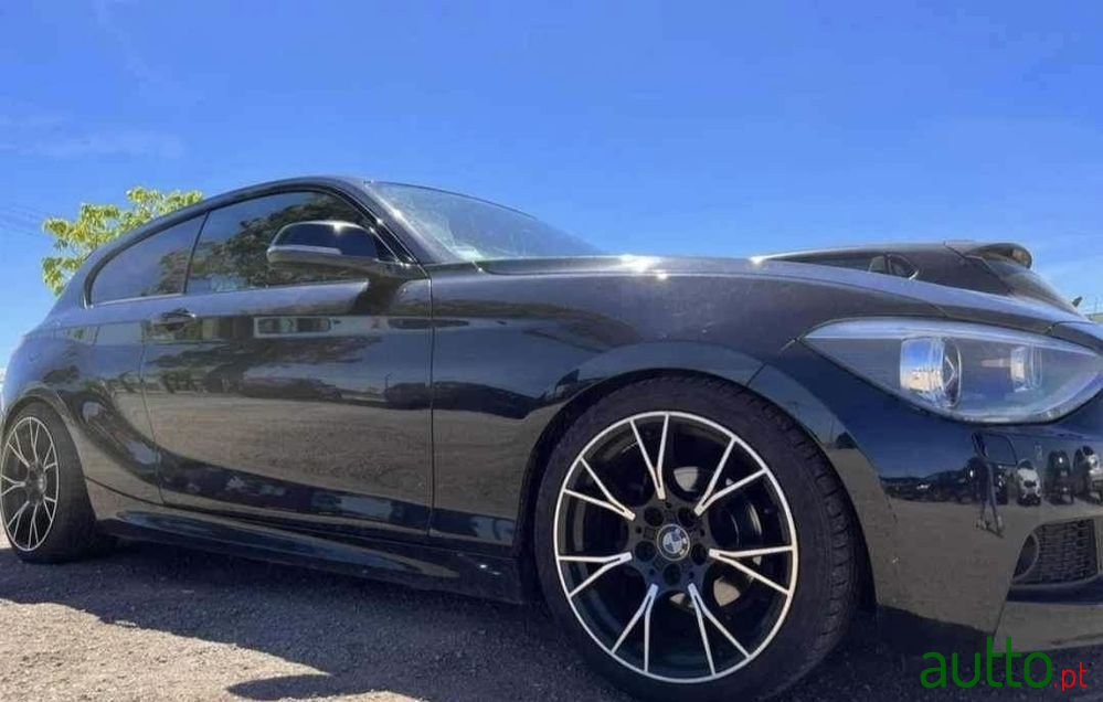 2013' BMW 118 D photo #5