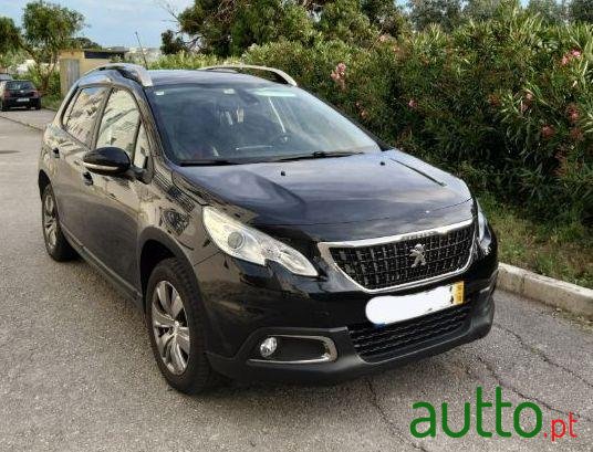 2016' Peugeot 2008 Style photo #2