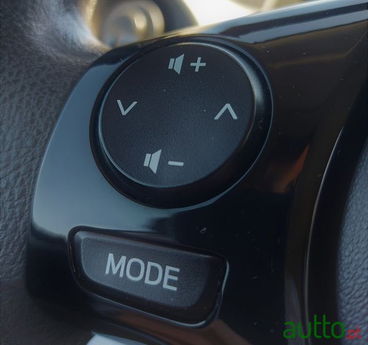 2014' Peugeot 108 photo #5