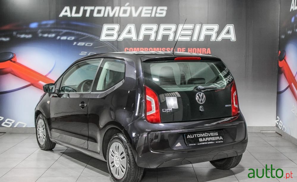 2012' Volkswagen Up! photo #2