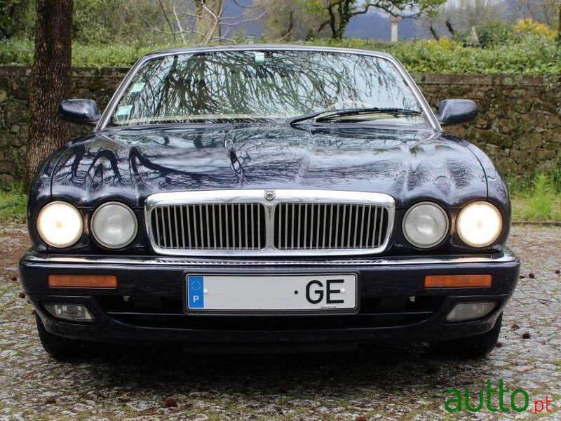 1996' Jaguar XJ6 X300 photo #1