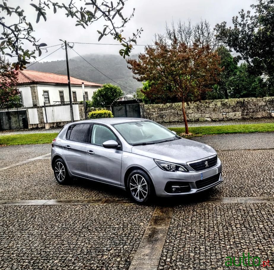 2019' Peugeot 308 photo #1