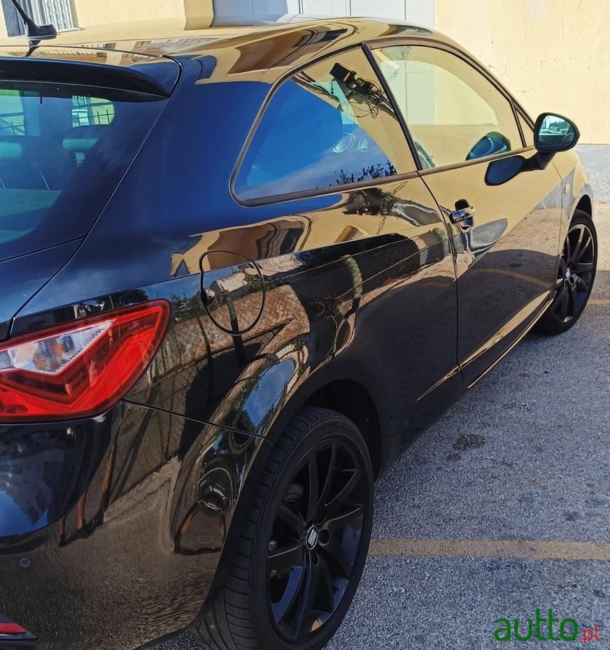 2016' SEAT Ibiza Sc 1.0 Ecotsi Fr photo #4