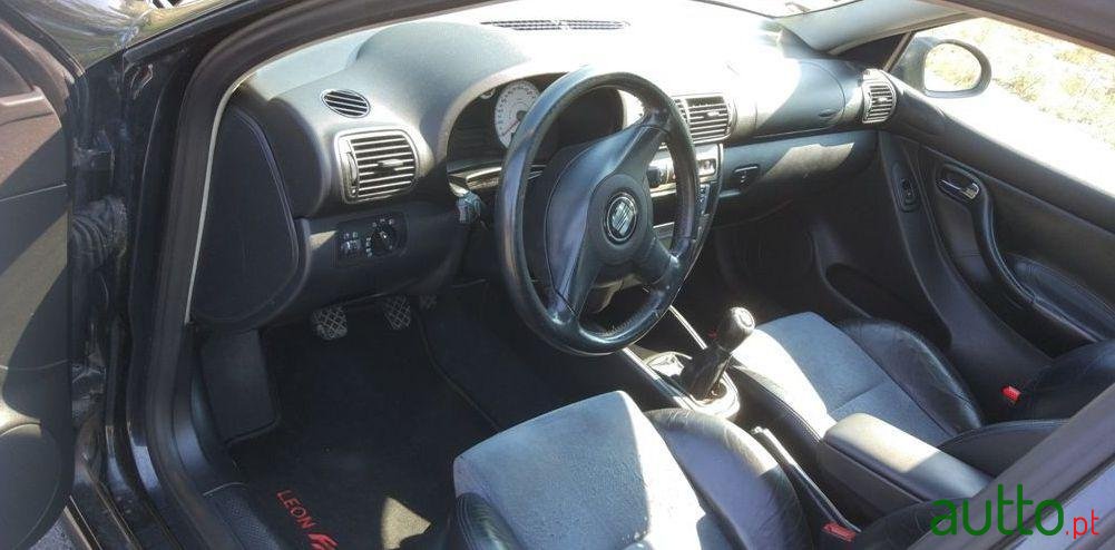 2006' SEAT Leon Fr photo #3