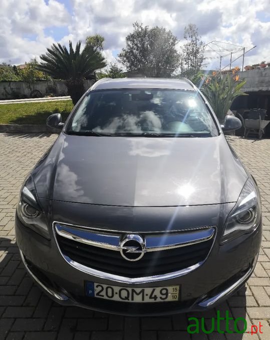 2015' Opel Insignia Sports Tourer photo #1