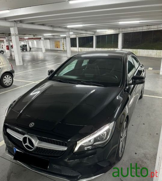 2019' Mercedes-Benz Cla-200 photo #1