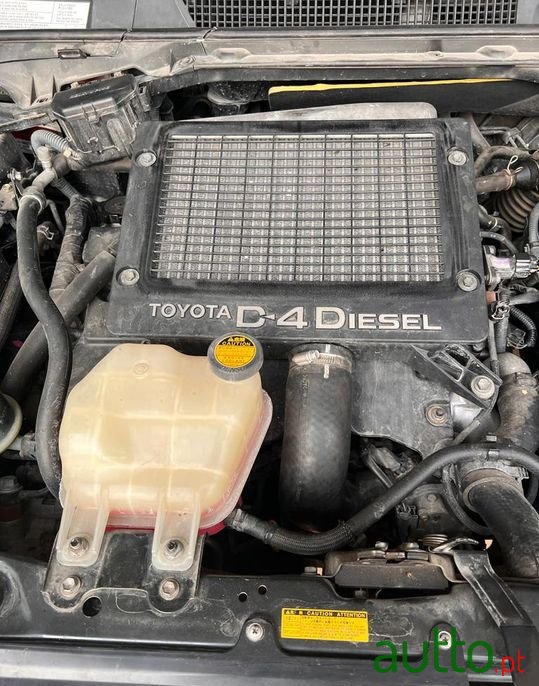 2005' Toyota RAV4 photo #4