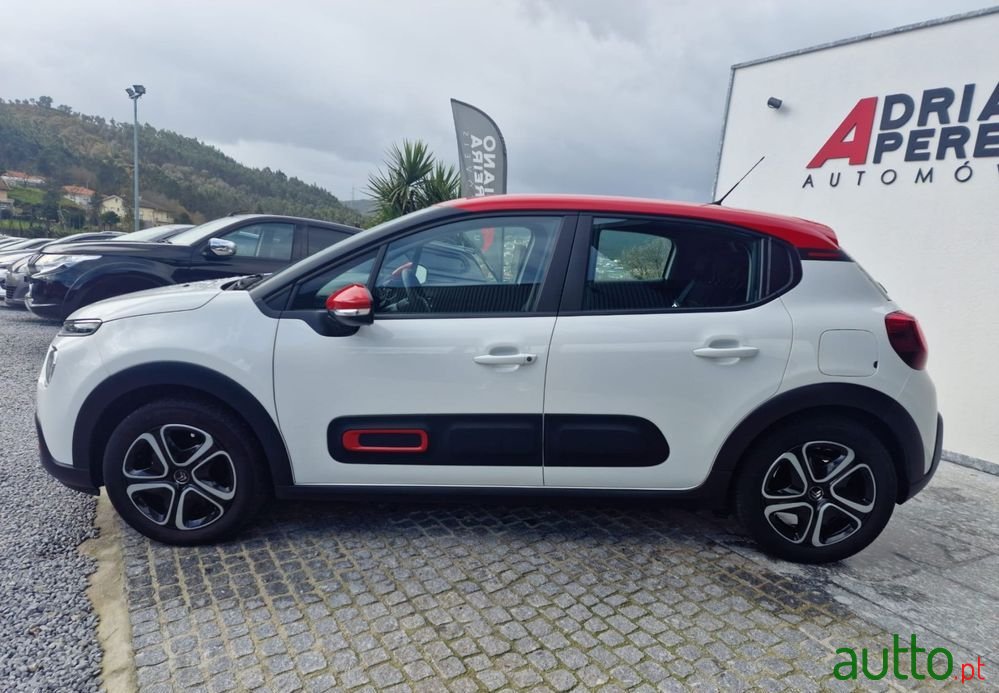 2020' Citroen C3 photo #3