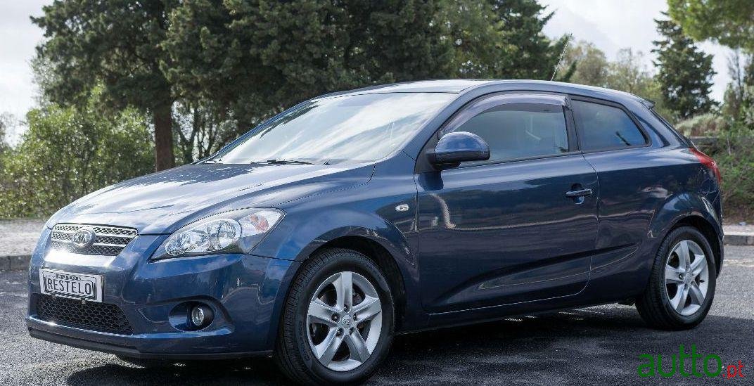 2009' Kia Ceed photo #1