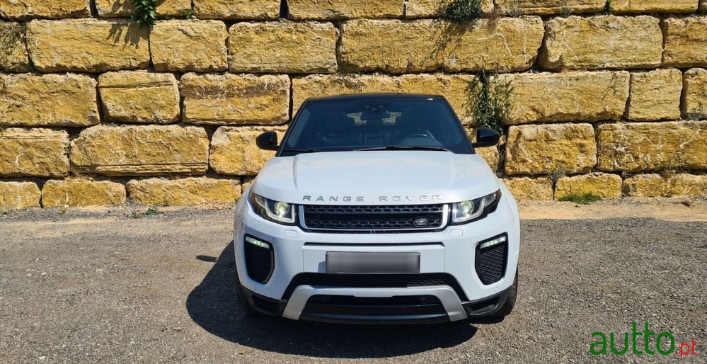 2018' Land Rover Range Rover Evoque photo #5