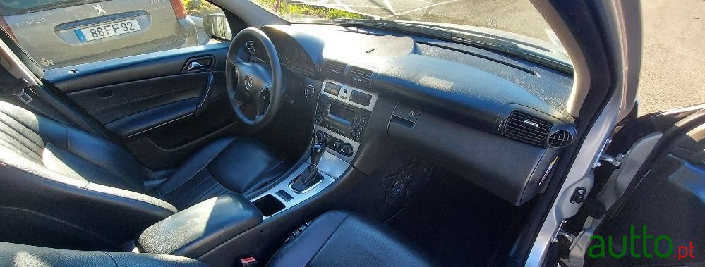 2007' Mercedes-Benz C-200 photo #5