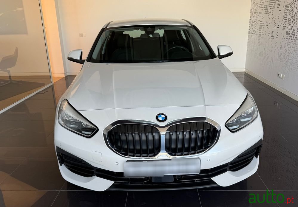 2020' BMW Série 1 photo #2