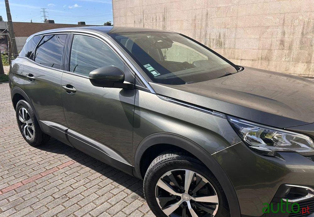 2018' Peugeot 3008 photo #1