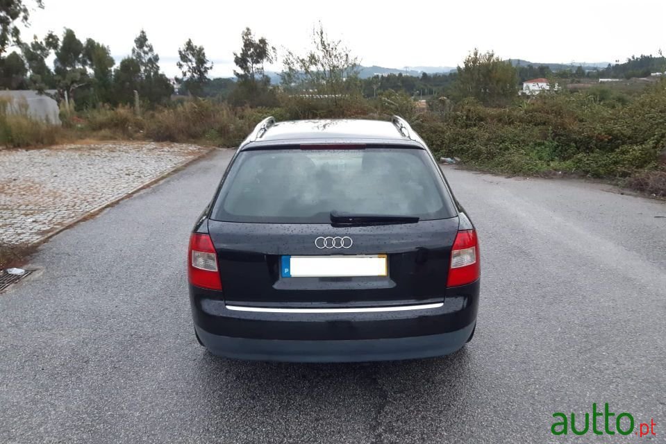 2002' Audi A4 photo #3