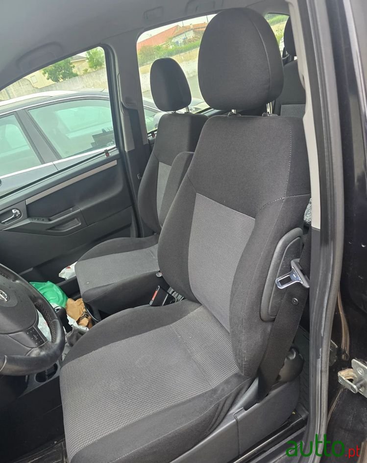 2004' Opel Meriva 1.3 Cdti Enjoy photo #5