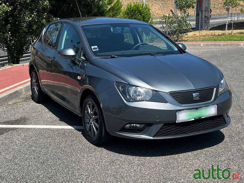 2015' SEAT Ibiza photo #4