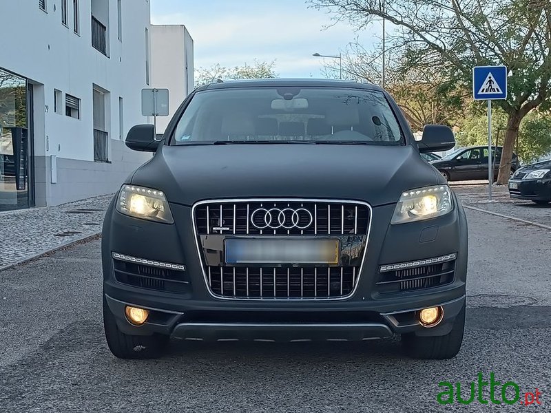 2009' Audi Q7 3.0 Tdi Sport Tiptronic photo #2