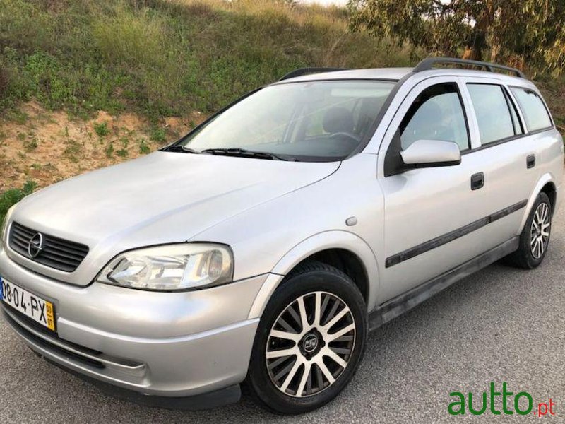 2000' Opel Astra-Caravan 1.4 Ac photo #1