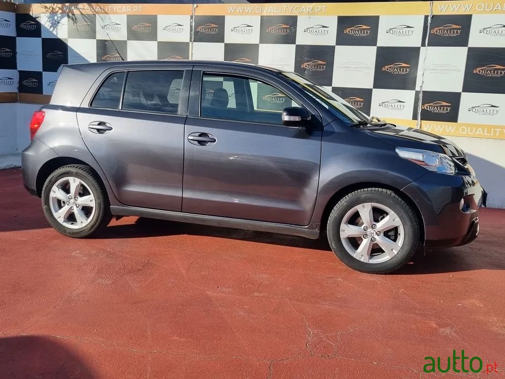 2012' Toyota Urban Cruiser photo #3