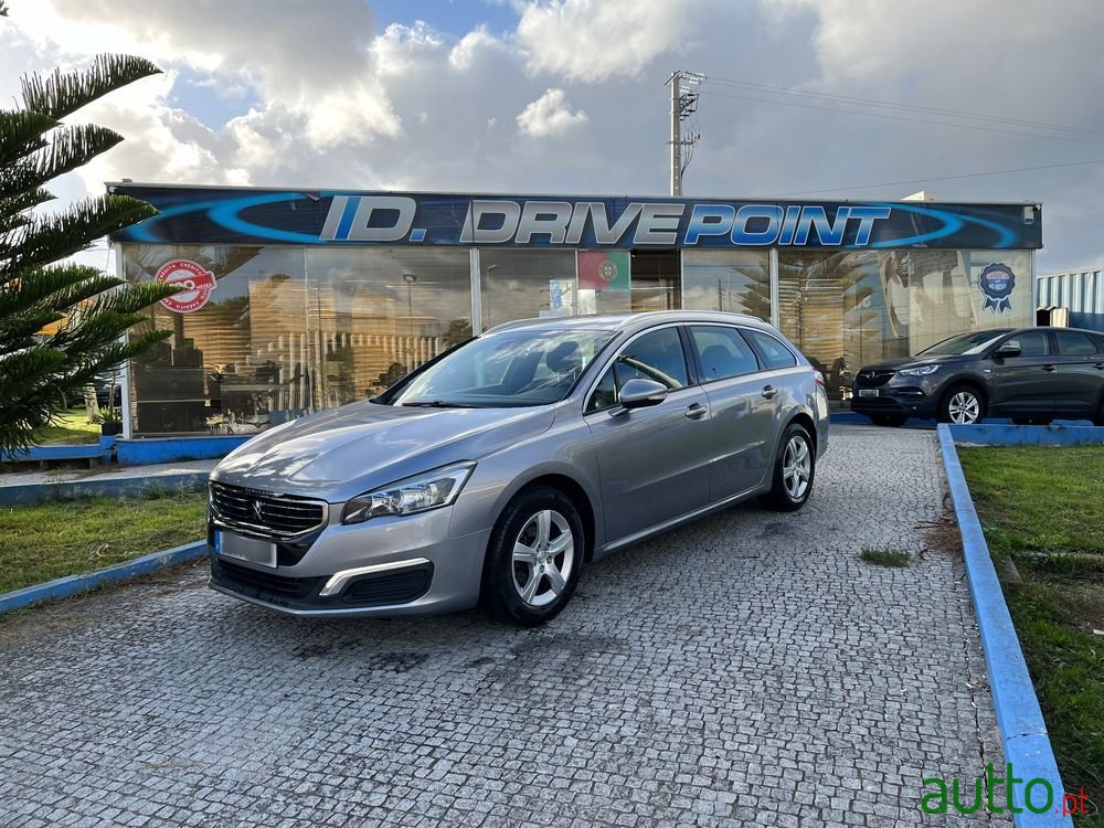 2017' Peugeot 508 Sw photo #1